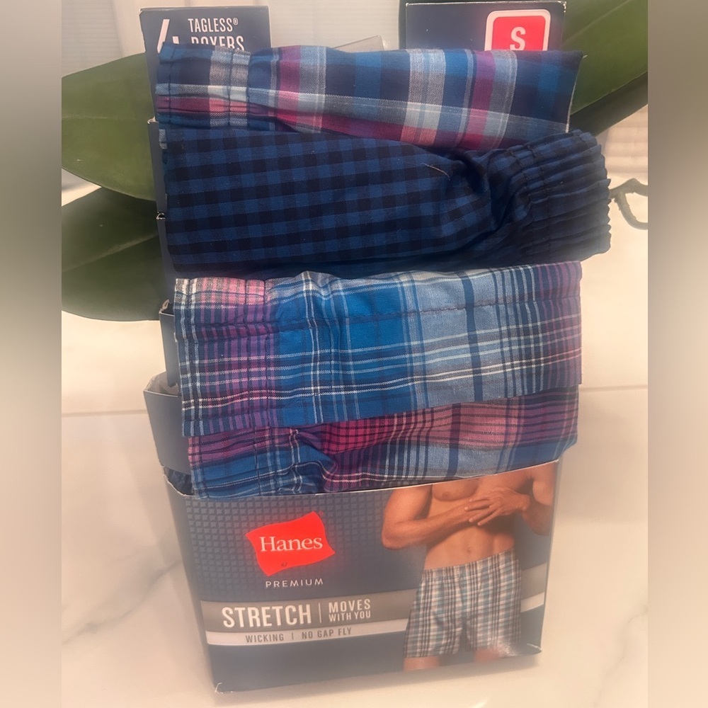 Hanes Premium Stretch Woven Boxer Shorts - 3 pack...Sz. S